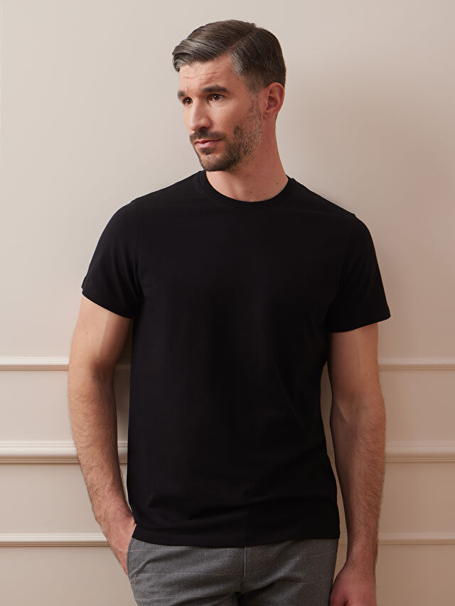 CZARNY T-SHIRT DOVENBY