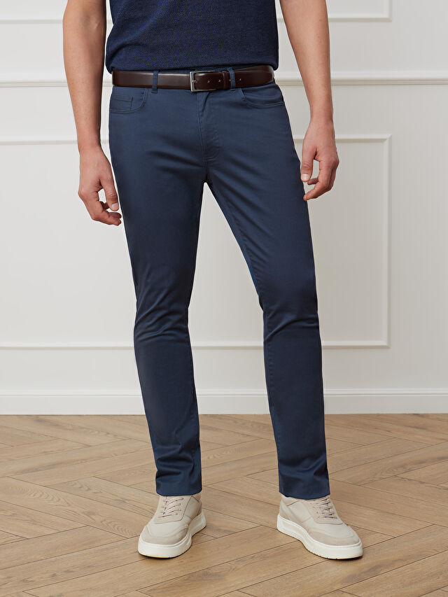 GRANATOWE SPODNIE DOSTON