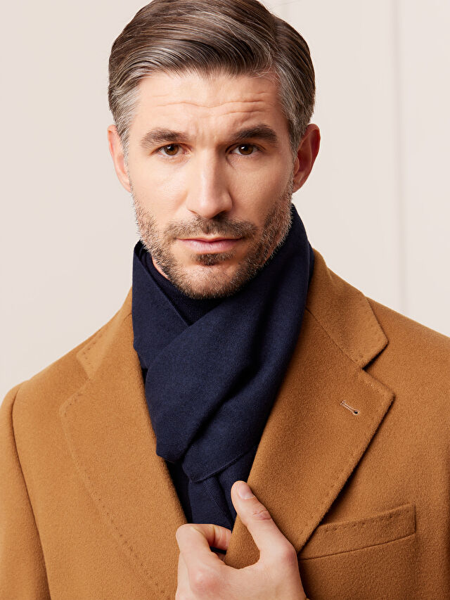 GRANATOWY SZAL DONCASTER