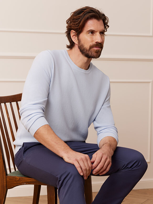 NIEBIESKI SWETER DONEGAL