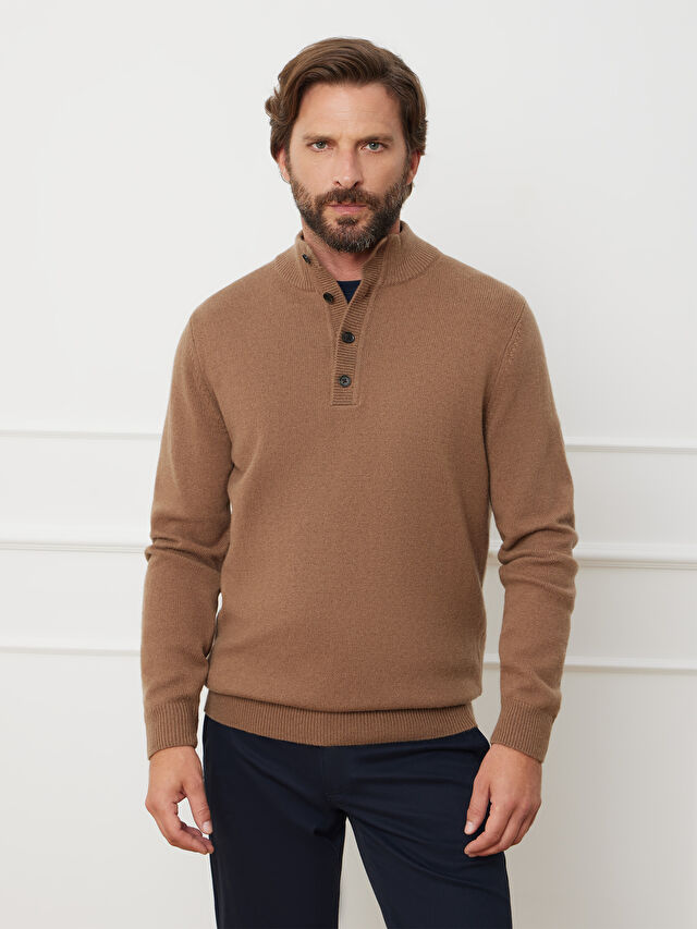 KAMELOWY SWETER BARNEY