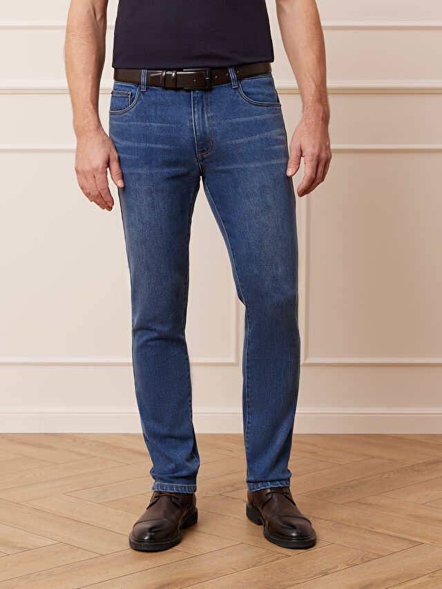 NIEBIESKIE JEANSY GENESON