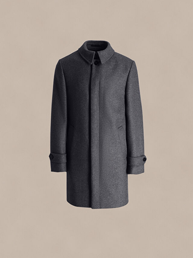 PŁASZCZ Z WŁOSKIEJ WEŁNY Z DODATKIEM KASZMIRU